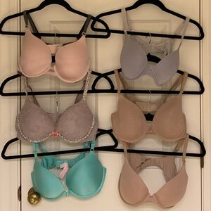 Victoria’s Secret lot of 6 bras